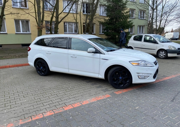 Ford Mondeo cena 28000 przebieg: 307000, rok produkcji 2014 z Warszawa małe 67